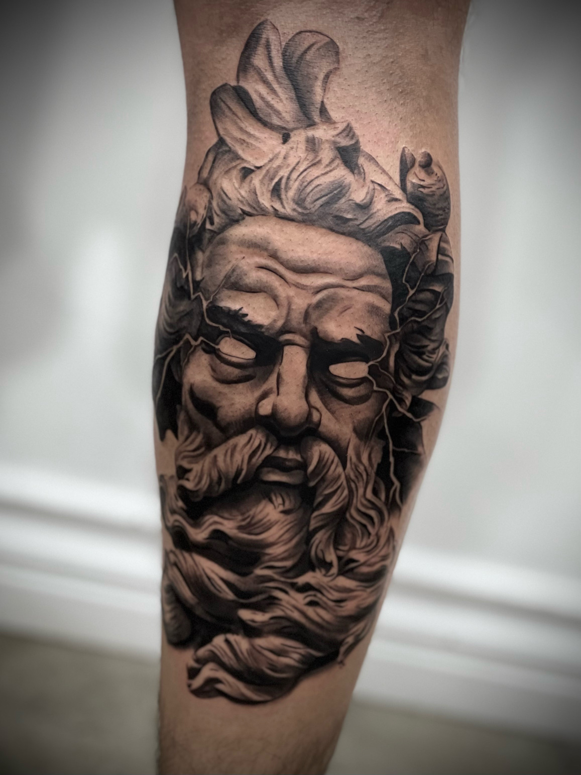 Incredible Zeus Tattoo Designs for Mythology Enthusiasts